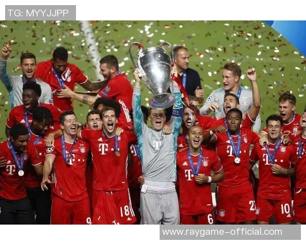 欧冠激战：多特蒙德与拜仁鏖战平局红牌事件引发全场热议与战术分析